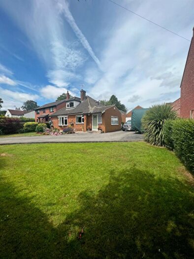 3 Bedroom Detached Bungalow For Sale In Chapel Street, Hillam, Leeds, LS25