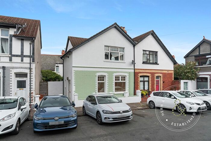 2 Bedroom Semi Detached House For Sale In Orchard Place, Canton, Cardiff, CF11