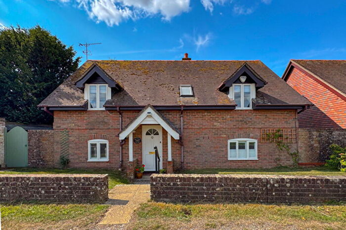 4 Bedroom Detached House For Sale In Soames Lane, Ropley, Alresford, SO24