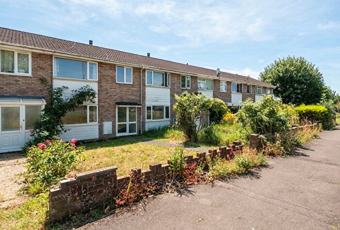 3 Bedroom Terraced House For Sale In Harescombe, Yate, Bristol, Gloucestershire, BS37