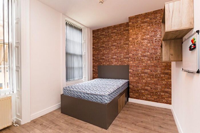 1 Bedroom Apartment To Rent In Leazes Terrace, Newcastle Upon Tyne, NE1