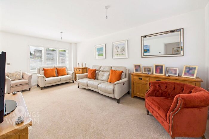 4 Bedroom Detached House For Sale In Sam Smith Way, Rackheath, Norwich, NR13