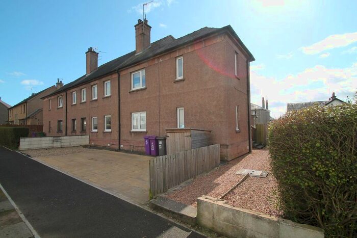 3 Bedroom Flat To Rent In Rattray Street, Monifieth, Angus, DD5