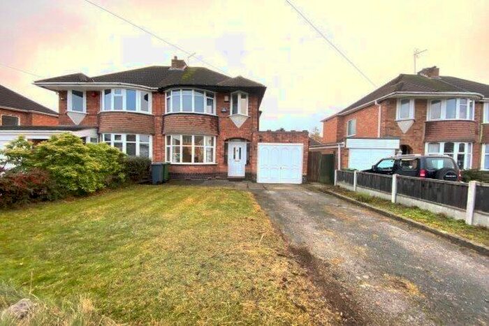 3 Bedroom Property To Rent In Hawthorne Road, Birmingham, B36
