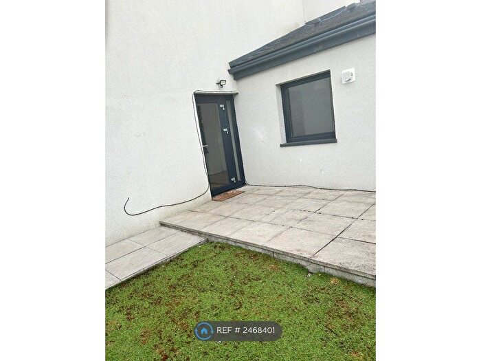 1 Bedroom Flat To Rent In Lodge Causeway, Bristol, BS16