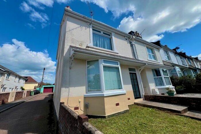 3 Bedroom End Of Terrace House To Rent In York Road, Paignton, TQ4