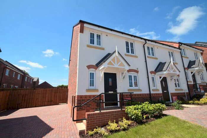 3 Bedroom Terraced House To Rent In Hendrick Crescent, Shrewsbury, SY2