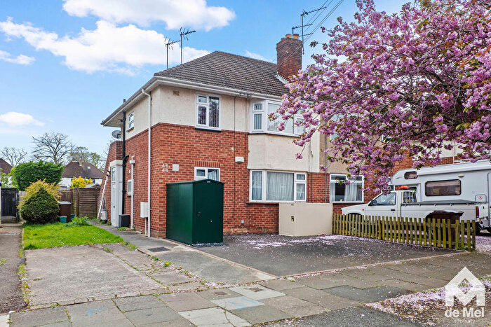 2 Bedroom Maisonette For Sale In Orchard Avenue, Cheltenham, GL51