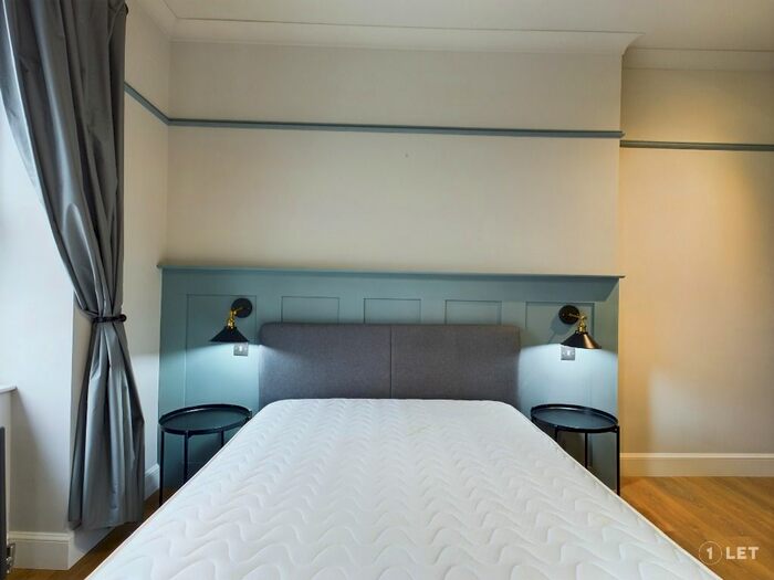 1 Bedroom Flat To Rent In Pitt Street, Bonnington, Edinburgh, EH6