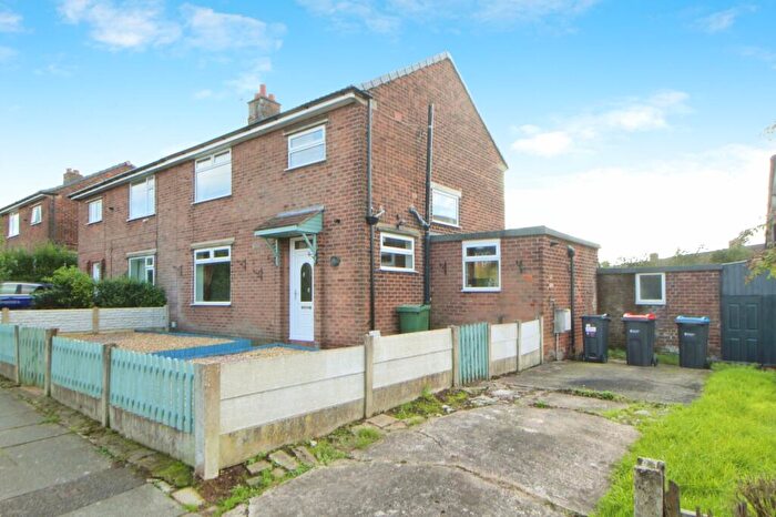 3 Bedroom Semi-Detached House For Sale In Beech Lane, Barnton, Northwich, Cheshire, CW8