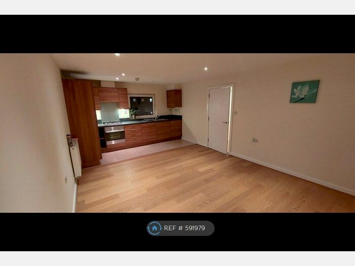 1 Bedroom Flat To Rent In Tean House, Reading, RG2