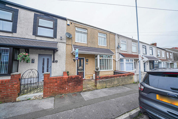 3 Bedroom Terraced House For Sale In Fern Street, Swansea, SA5