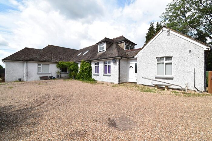 5 Bedroom Detached House For Sale In Ashford Road, Harrietsham, Maidstone, ME17