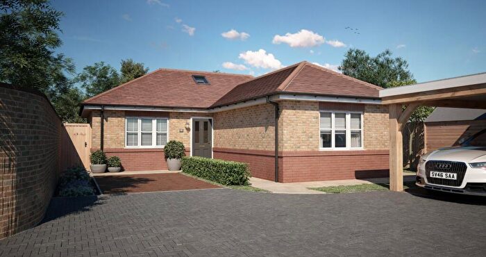 3 Bedroom Bungalow For Sale In Locks Road, Locks Heath, Southampton, Hampshire, SO31