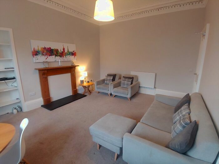 4 Bedroom Flat To Rent In East London Street, New Town, Edinburgh EH7