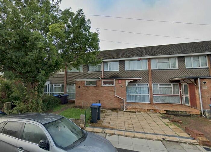 4 Bedroom Property To Rent In Albany Road, Enfield, EN3