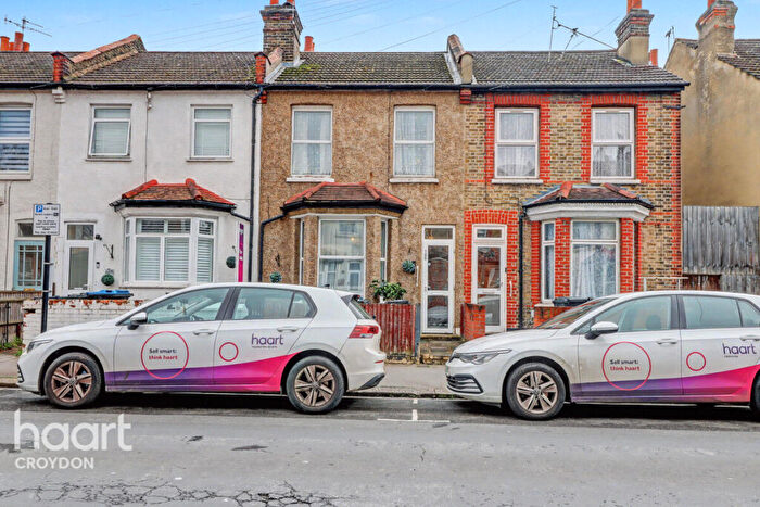 2 Bedroom Terraced House For Sale In Pemdevon Road, Croydon, CR0