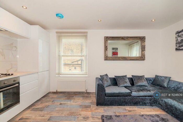 1 Bedroom Flat To Rent In Gloucester Place, London, NW1