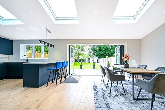 5 Bedroom Property To Rent In Meadow Hill, New Malden, KT3