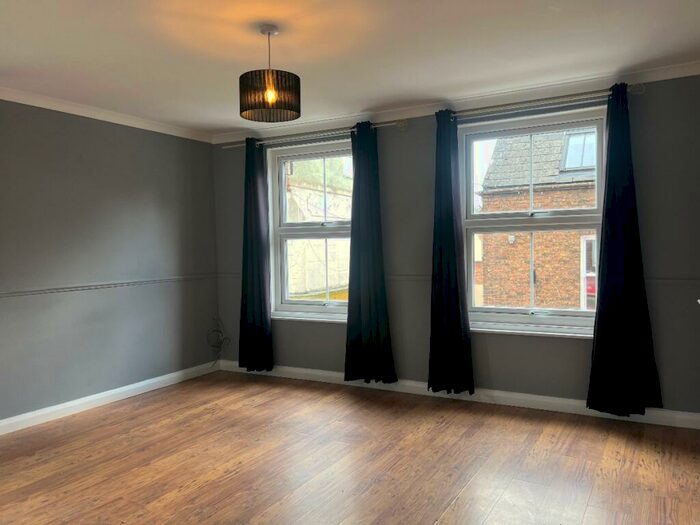 1 Bedroom Flat To Rent In Norwich Street, Wisbech, PE13