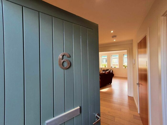 3 Bedroom Flat To Rent In Whitefriars Street, Canterbury, CT1