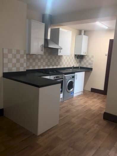 2 Bedroom Terraced House To Rent In Grove Road, Atherstone, CV9