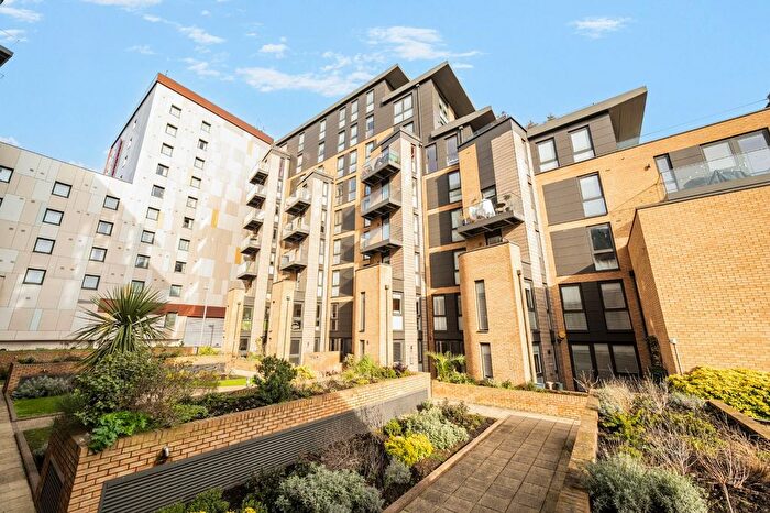 3 Bedroom Property For Sale In Rose Court, Baltic Avenue, TW8