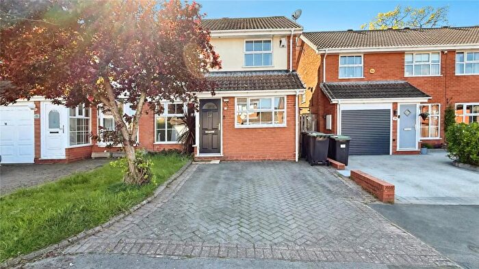 3 Bedroom House For Sale In Lindford Way, Kings Norton, Birmingham, B38