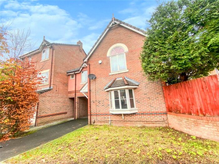 Houses for sale & to rent in M14 5NF, Platt Lane, Fallowfield Manchester