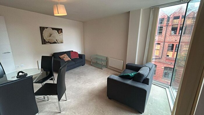 2 Bedroom Flat To Rent In Spectrum, Block, Blackfriars Road, M3