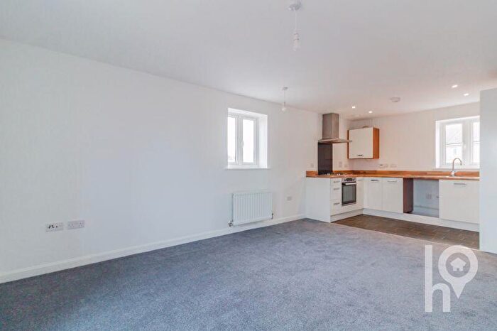 2 Bedroom Flat For Sale In Thistle Hill Way, Minster, ME12