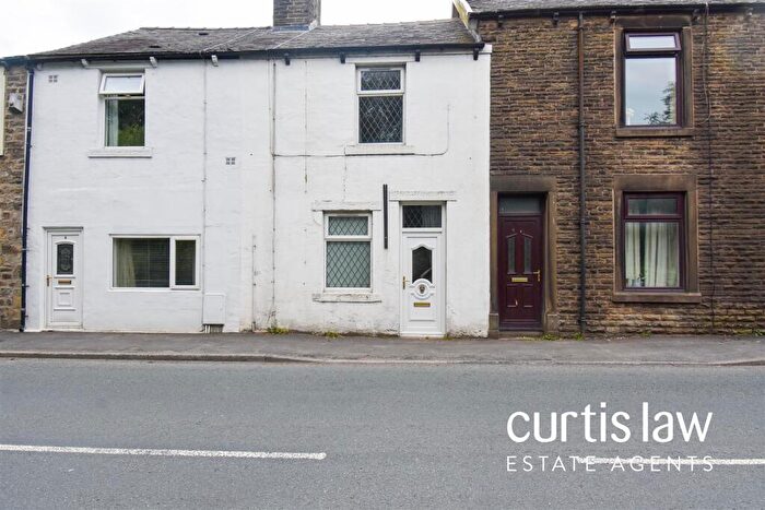 1 Bedroom Terraced House For Sale In Skipton Road, Earby, BB18