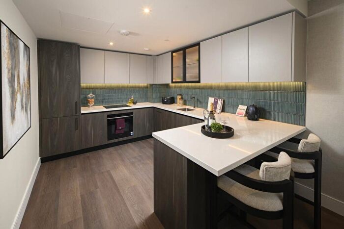 1 Bedroom Flat For Sale In Regent's View, Marian Place, E2