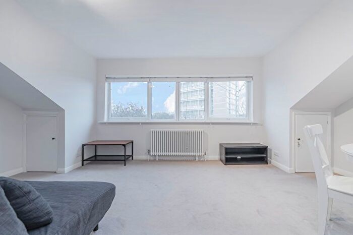 1 Bedroom Flat For Sale In Randolph Avenue, London, W9