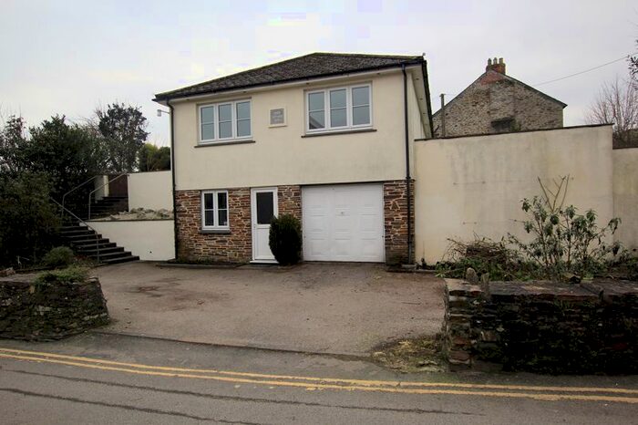 3 Bedroom Detached House To Rent In Glynn Mews, South Street, Lostwithiel PL22