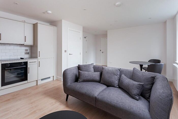 1 Bedroom Apartment To Rent In Stockdale House, Headingley Park, Victoria Road, Leeds, West Yorkshire, LS6