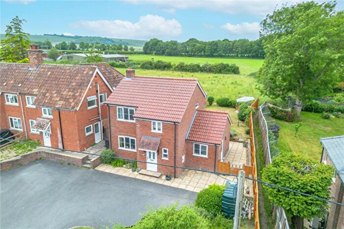 3 Bedroom Detached House For Sale In The Hollow, Chirton, Devizes, SN10