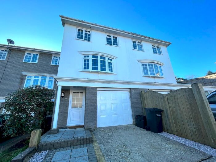 3 Bedroom Terraced House To Rent In Holly Water Close, Torquay, Devon TQ1