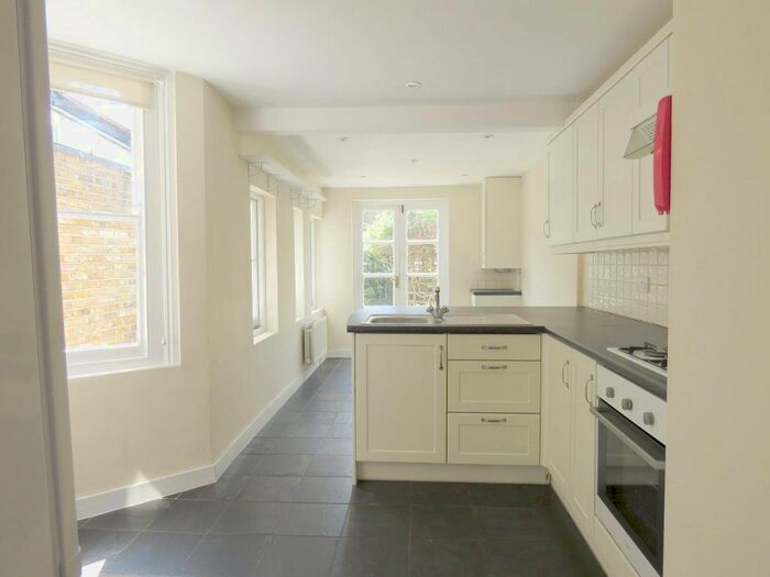 3 Bedroom Property To Rent In Fullerton Road, Wandsworth, London, SW18