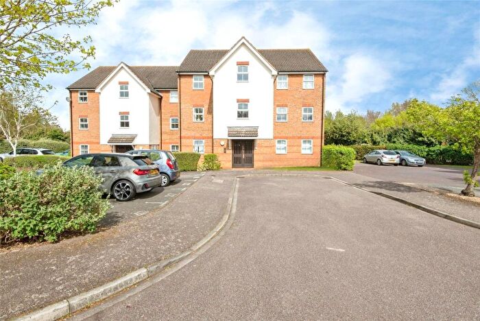1 Bedroom Flat For Sale In Honeysuckle Close, Biggleswade, Bedfordshire, SG18