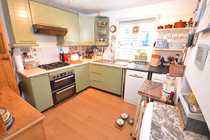 2 Bedroom Cottage For Sale In High Street, Wivenhoe, CO7