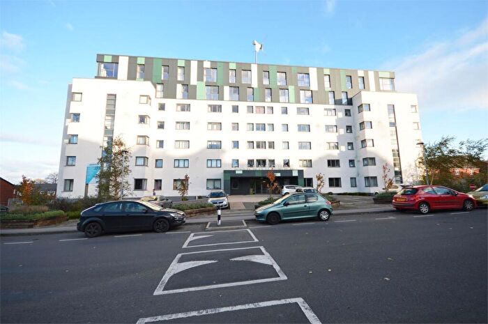 1 Bedroom Apartment To Rent In Greenhouse, Beeston, Leeds, West Yorkshire., LS11