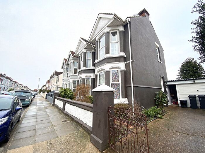 1 Bedroom Flat To Rent In Festing Grove, Southsea, PO4