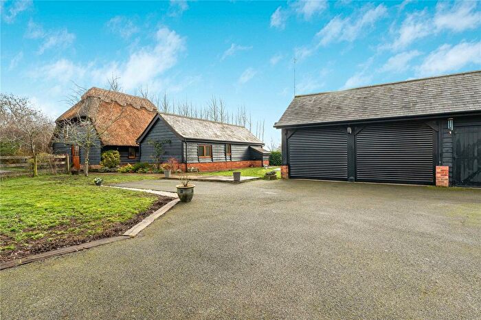 3 Bedroom Barn Conversion For Sale In Quarrendon, Aylesbury, Buckinghamshire, HP22