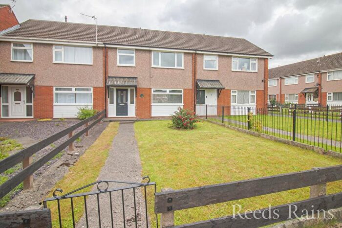 3 Bedroom Terraced House For Sale In Warkworth Court, Ellesmere Port, Cheshire, CH65