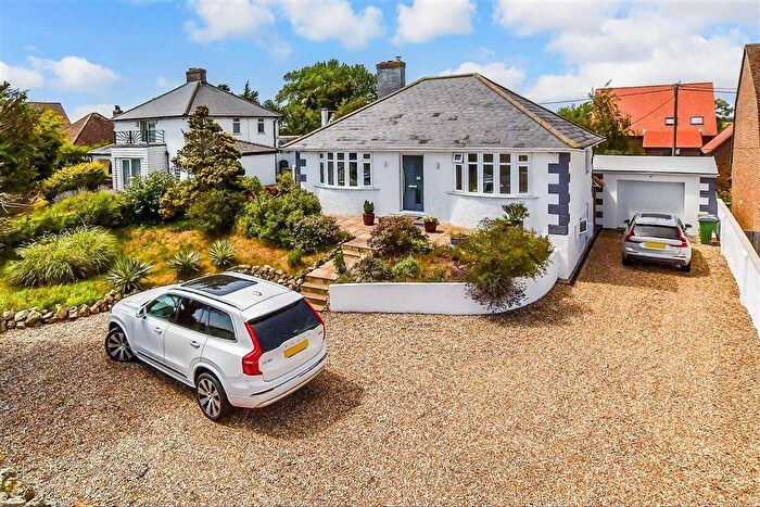 4 Bedroom Detached House For Sale In Dymchurch Road, St Marys Bay, Romney Marsh, Kent, TN29
