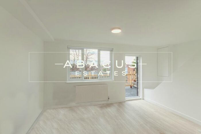 2 Bedroom Flat To Rent In Finchley Road, Temple Fortune, NW11