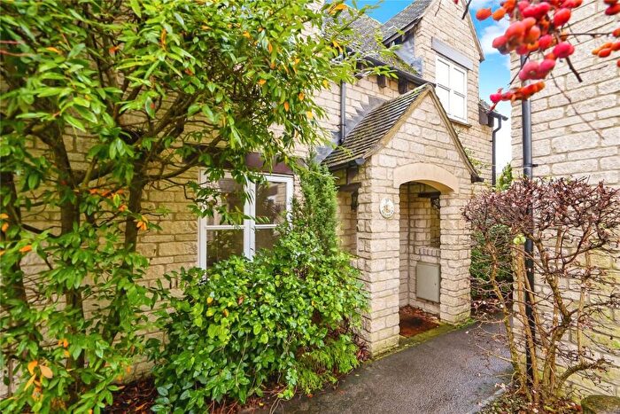 2 Bedroom End Of Terrace House To Rent In Bradwell Village, Burford, OX18