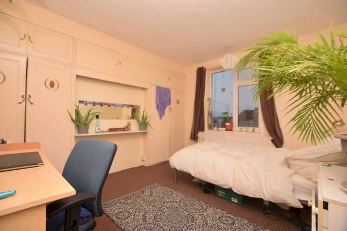 4 Bedroom Semi-Detached House To Rent In Northville Road, Filton, BS7