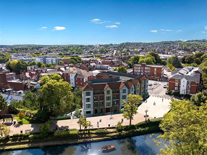 1 Bedroom Flat For Sale In Brook House, New Wharf Road, Tonbridge, TN9